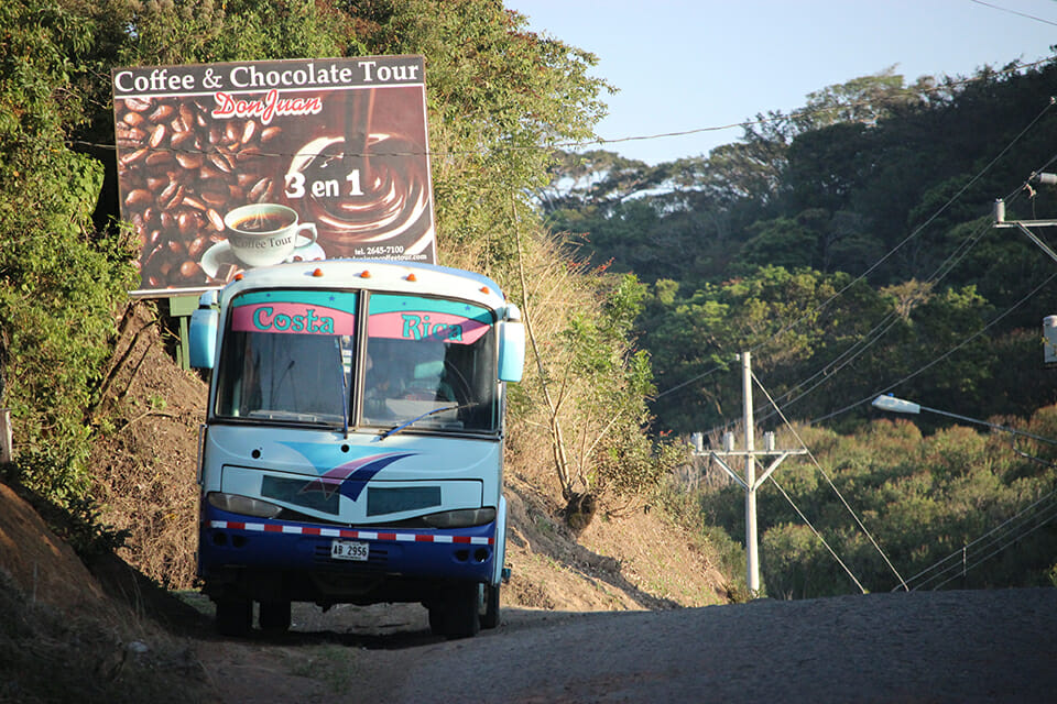 transport costa rica bus trip
