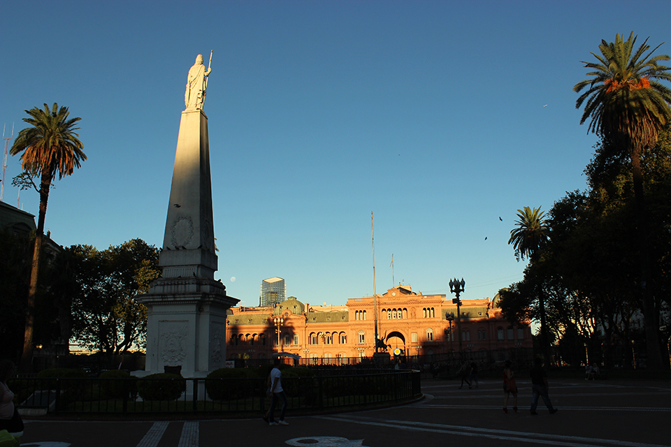 plaza mayo buenos aires