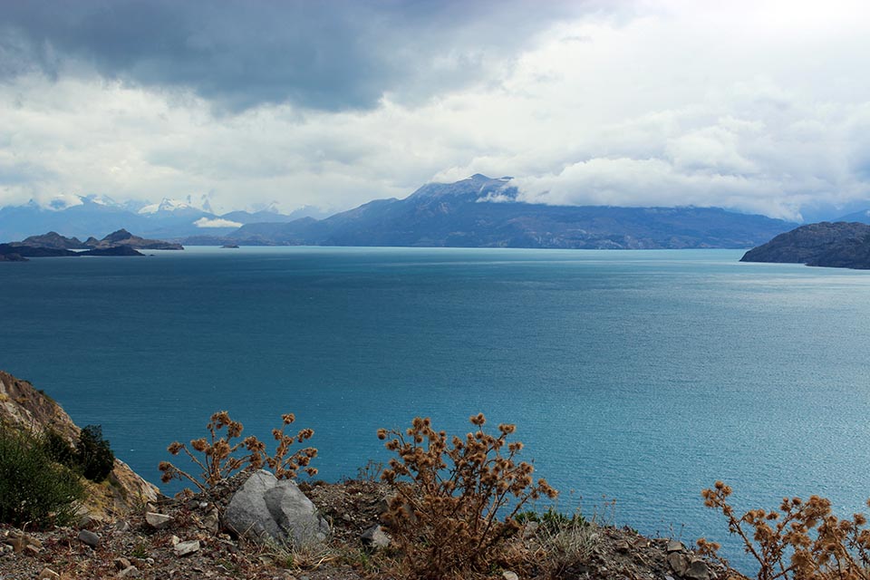 carretera-austral-lago-general-buenos-aires