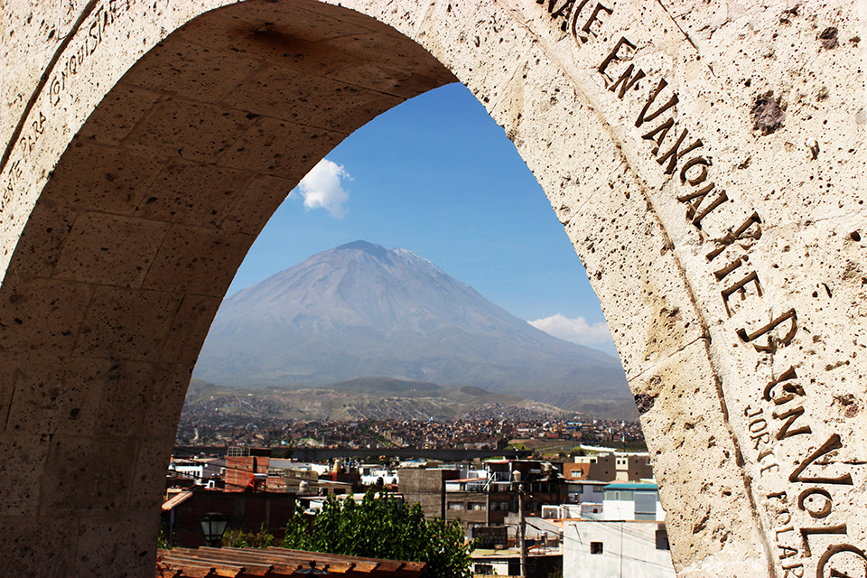 arequipa mirador volcan perou
