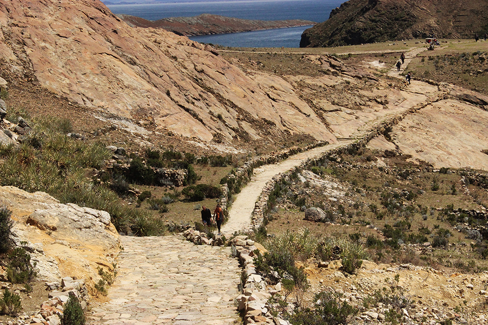 isla del sol, bolivia, explorelemonde