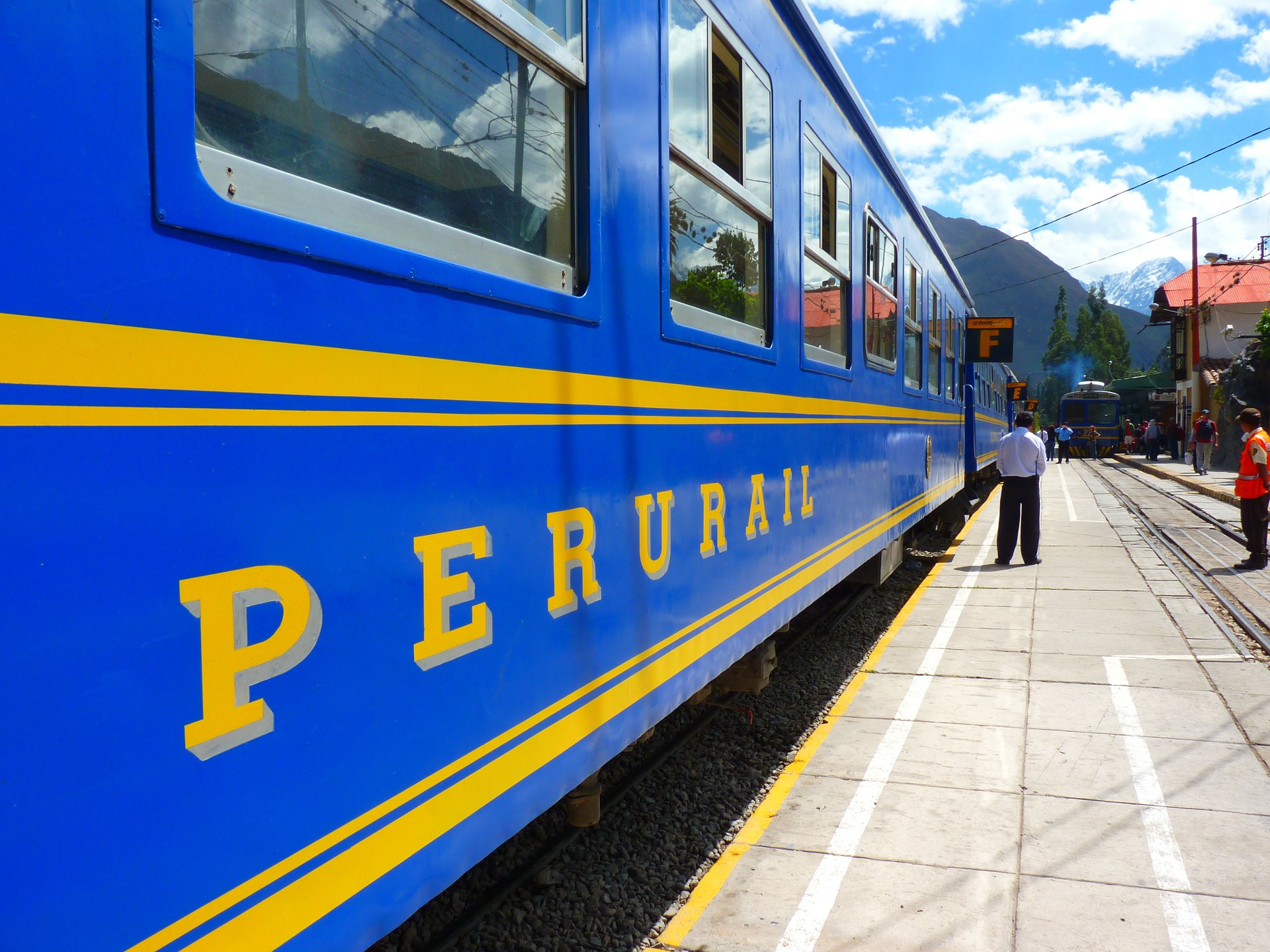 train-machu-picchu-perurail