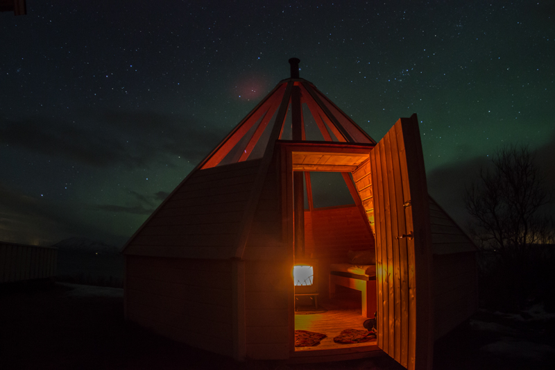 aurores-boréales-cabane