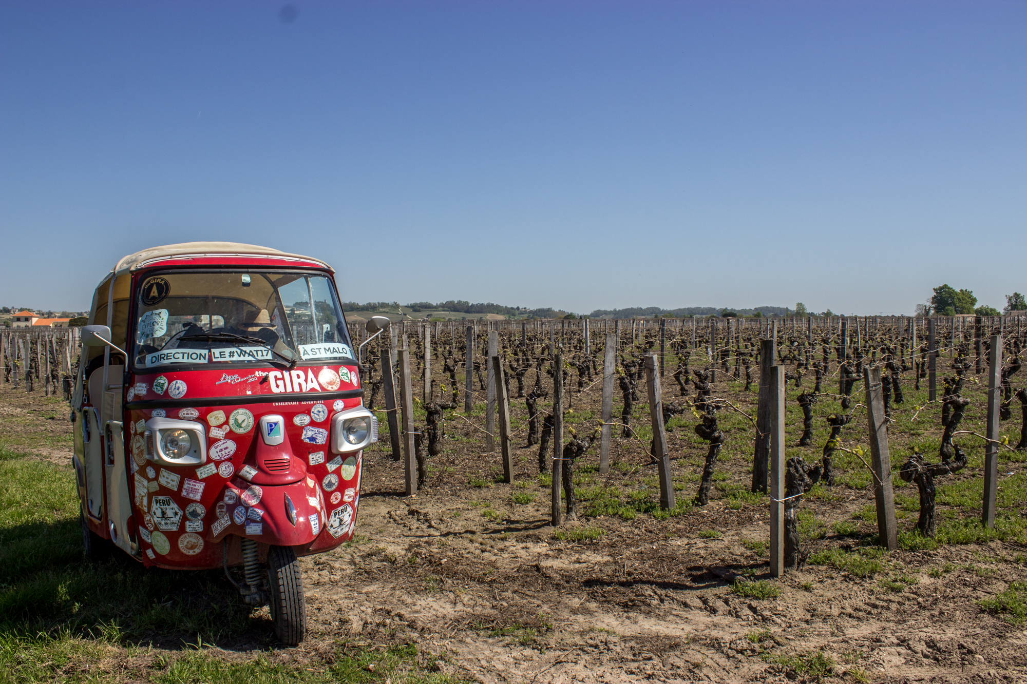 the-gira-france-tuk-tuk-road-trip