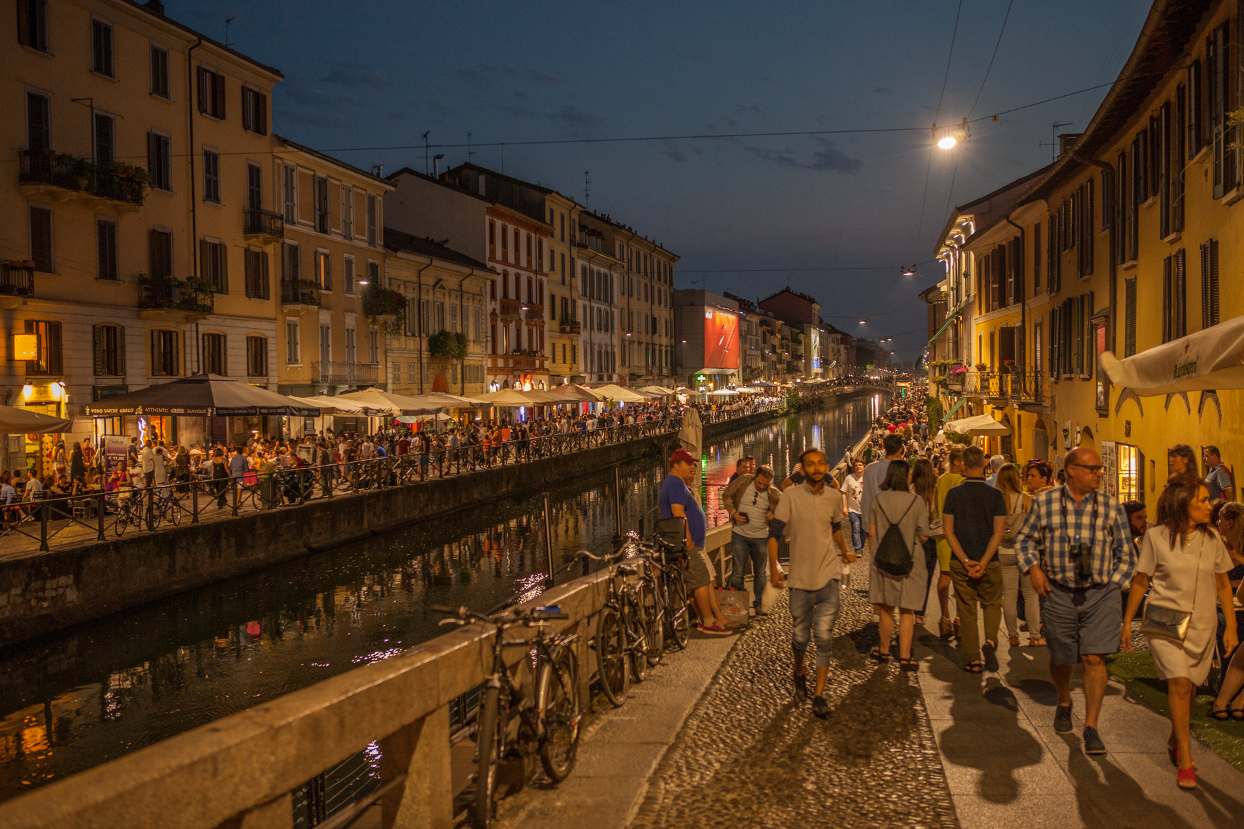 milan-voyage-aperitivos-navigli-waynabox