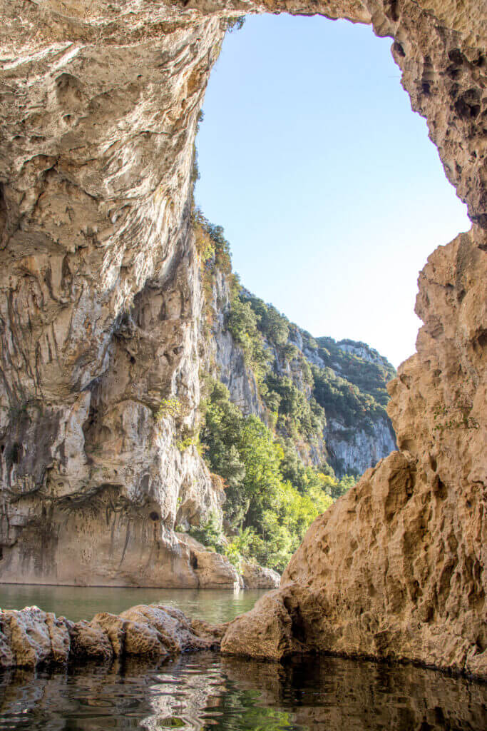 Photo de l'arche de Pont d'Arc en Ardèche