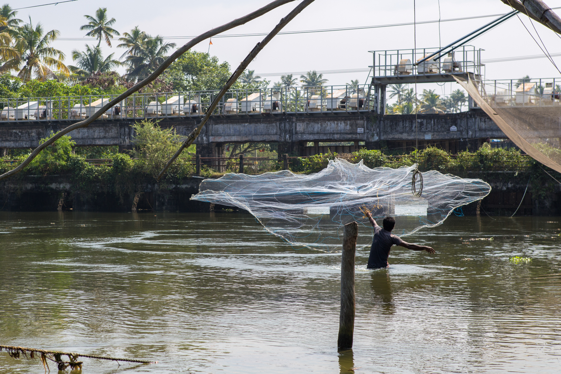 pecheur-filet-kerala-inde-cochin