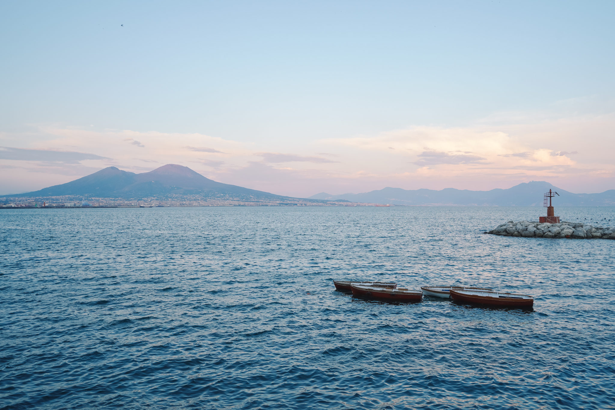 naples-visiter-city-guide-vesuve