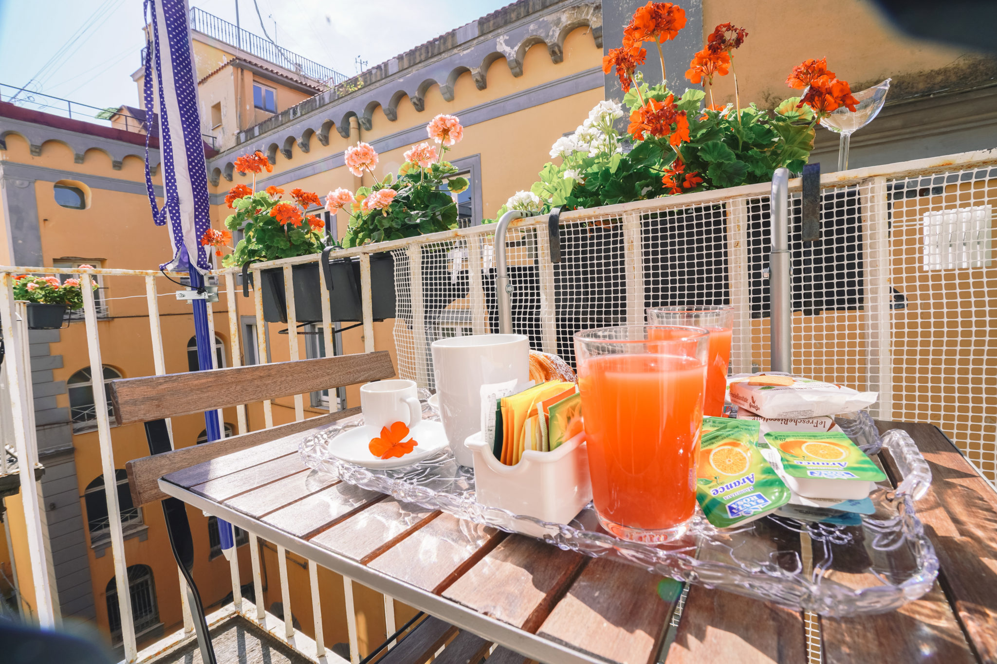 visiter-naples-city-guide-dormir-civico10