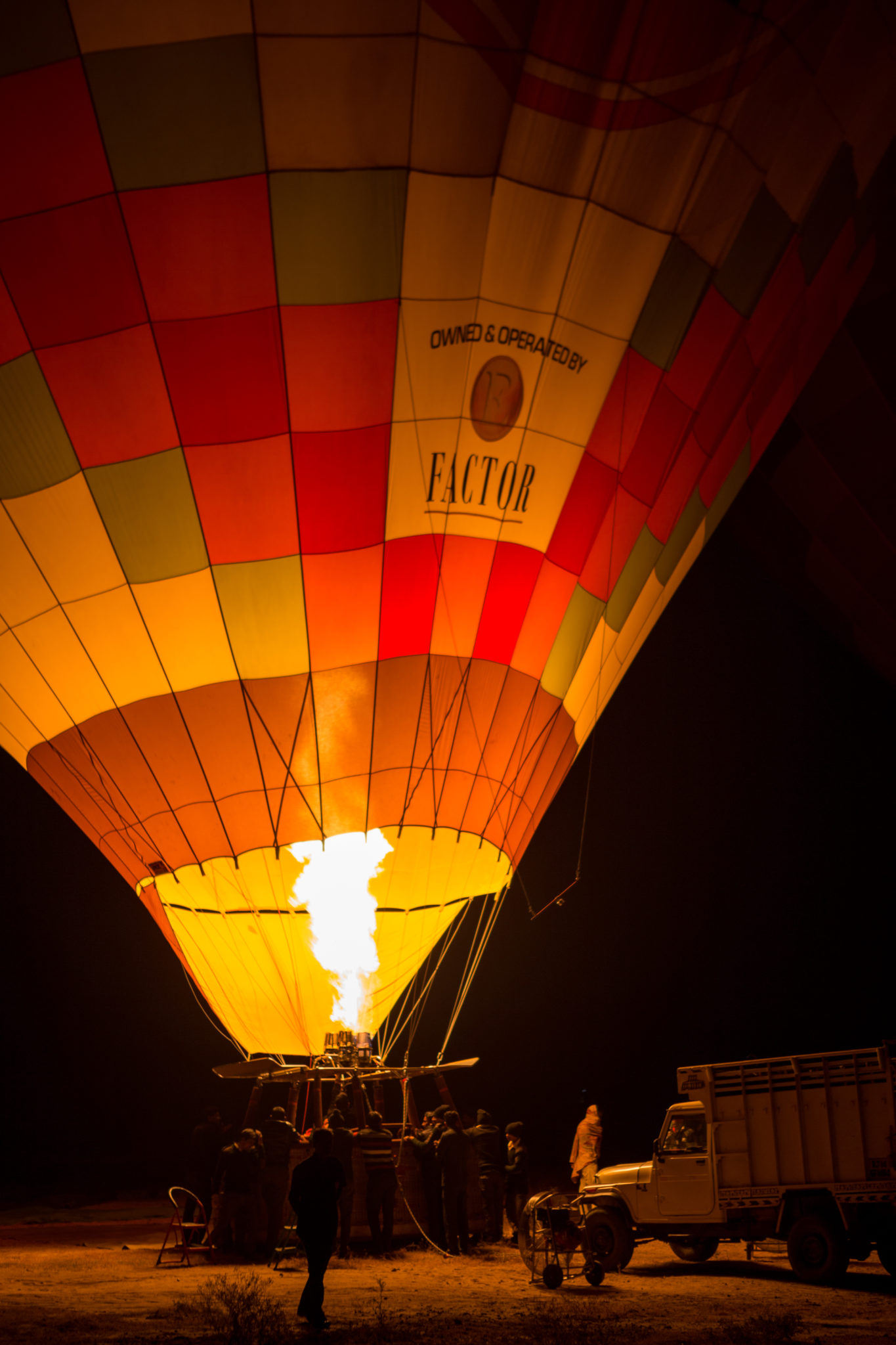 air-balloon-montgolfiere-jaipur-rajasthan-inde