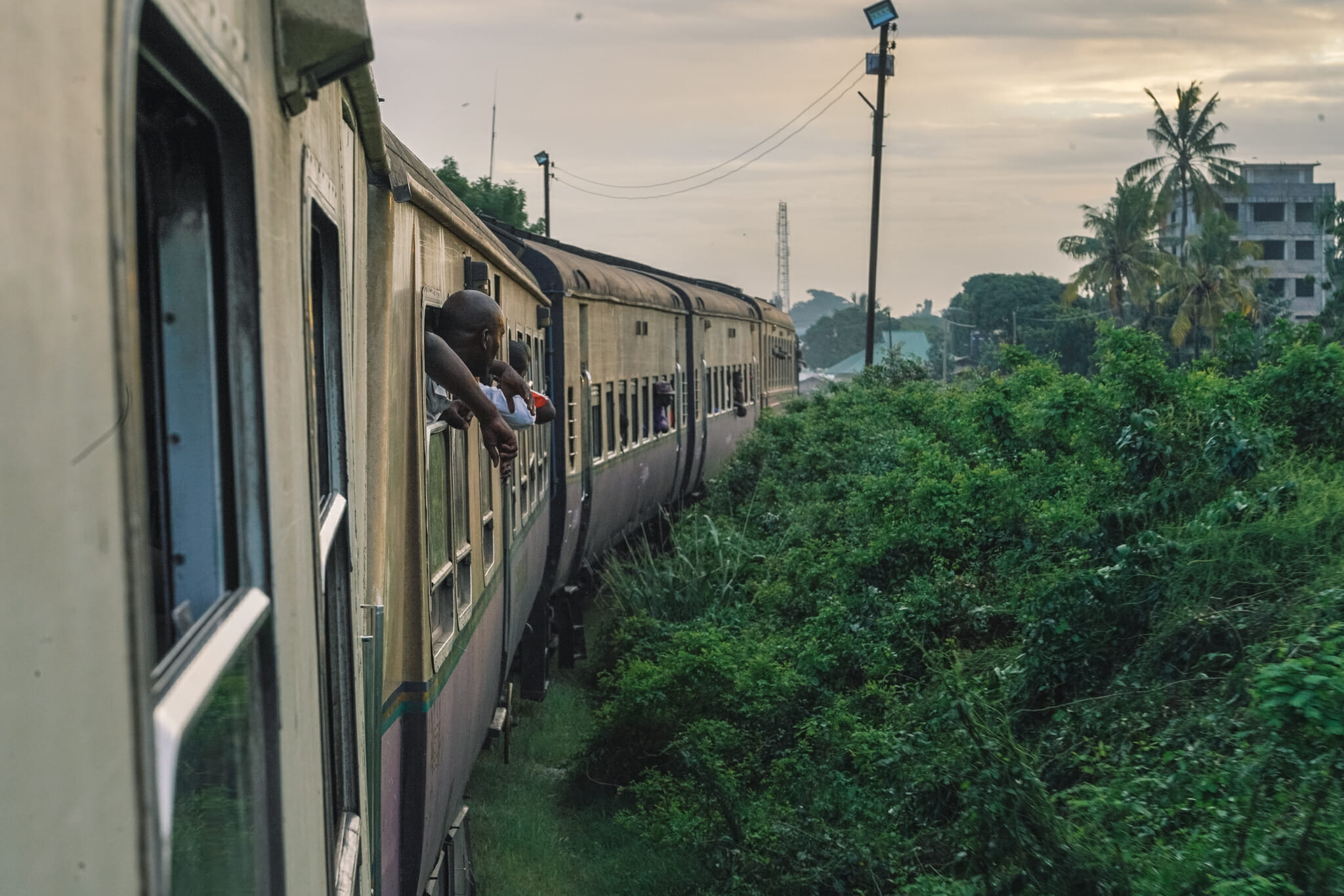 voyage-train-tanzanie-dar-es-salam