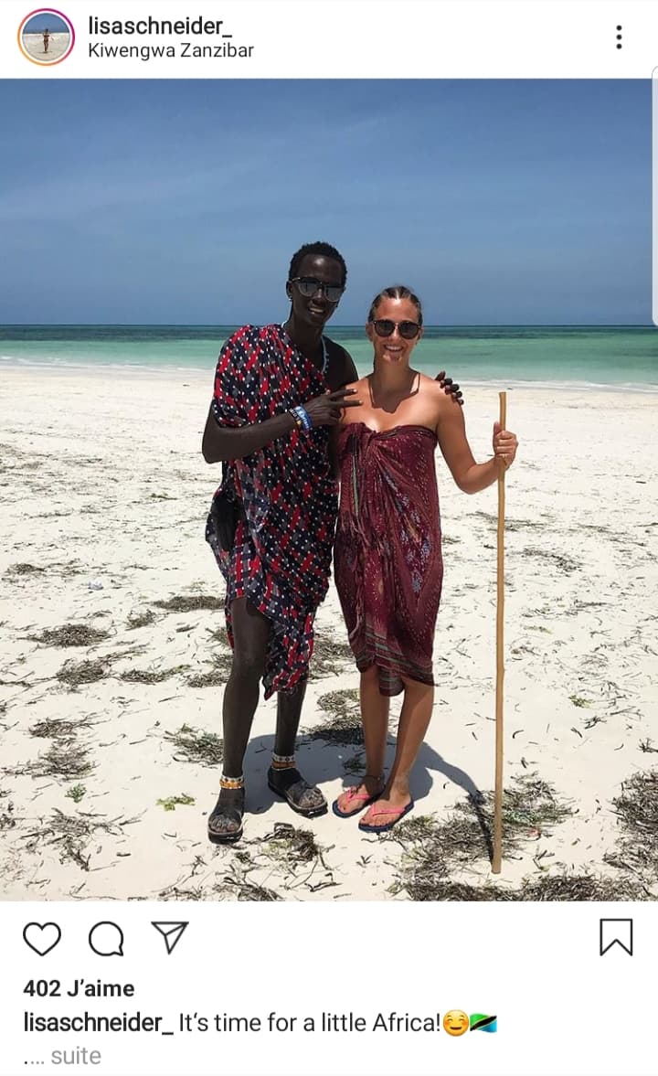 photo-massai-touriste-zanzibar