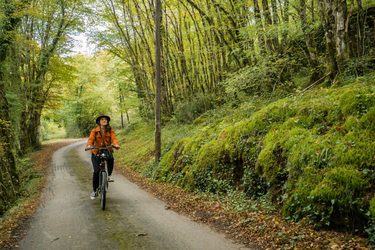 Balade à vélo au coeur de la Vallée de la Vézère en Dordogne
