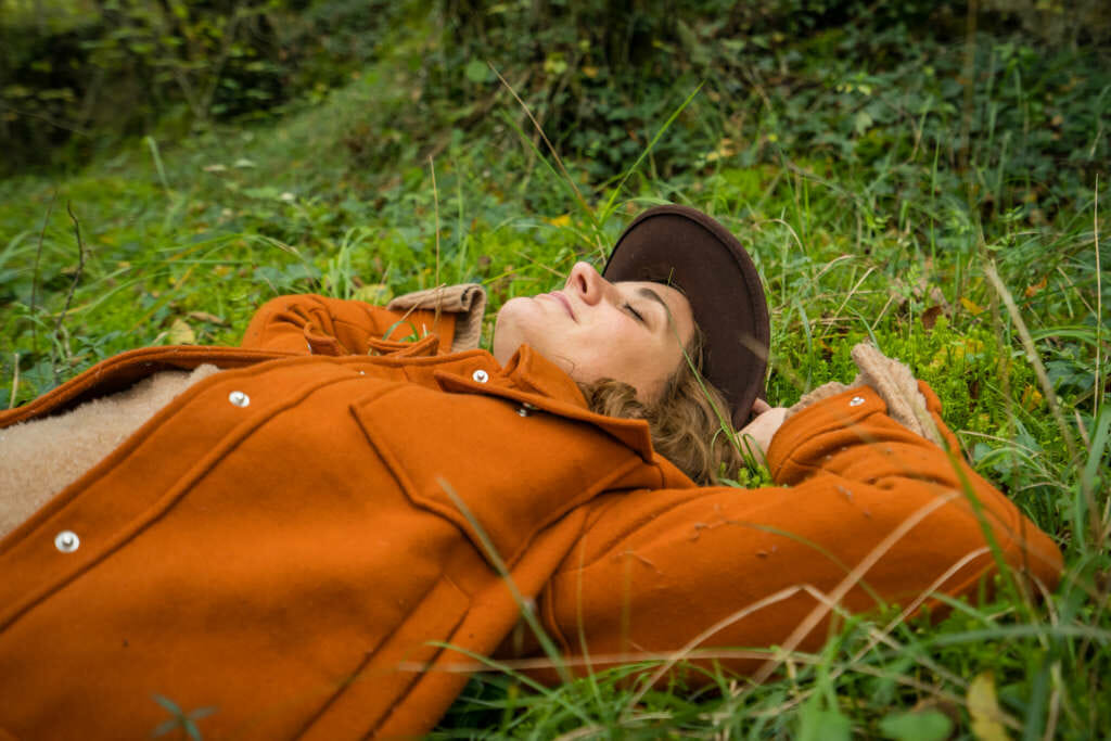 Détente dans une forêt du Périgord noir au coeur de la Vallée de la Vézère