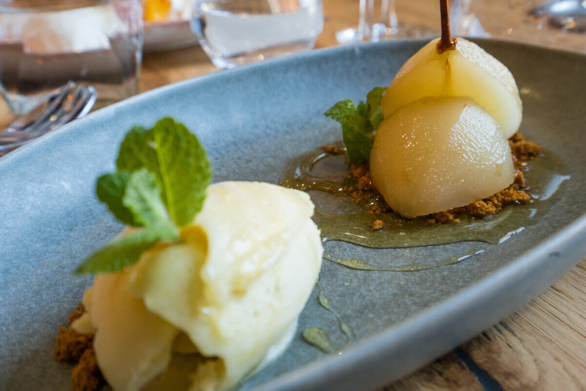 Dessert du restaurant les Augustins à St Cyrpien en Dordogne