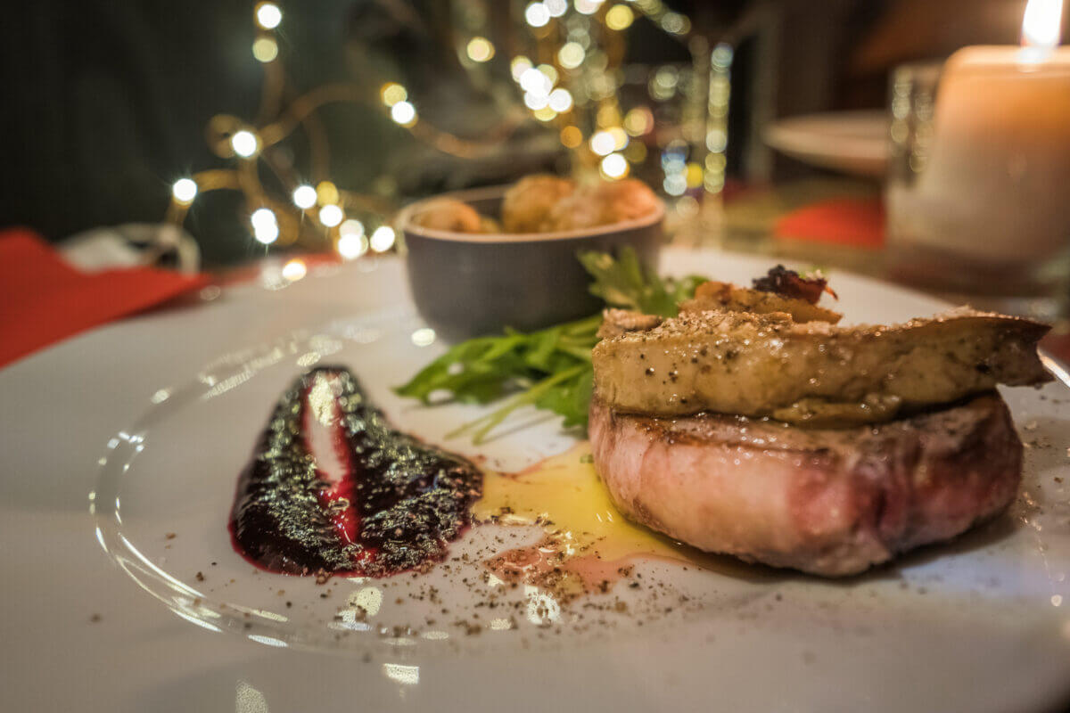 Restaurant la maison situé dans le village des Eyzies de Tayac
