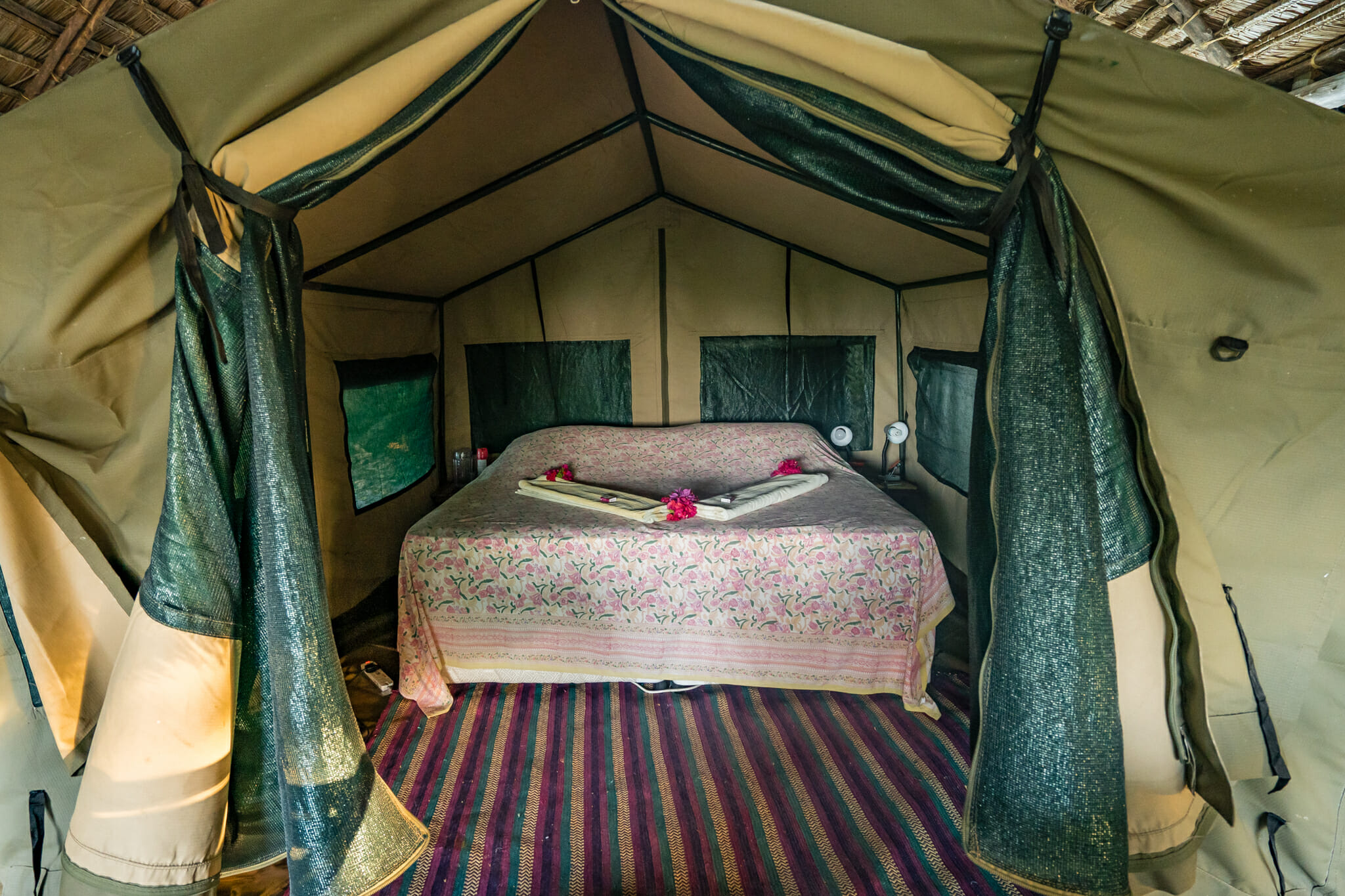 vue de la chambre du kitu kiblu à mafia island