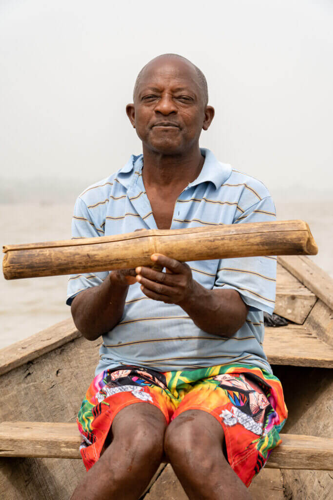 Denis, pêcheur sur le lac Ahémé au Bénin