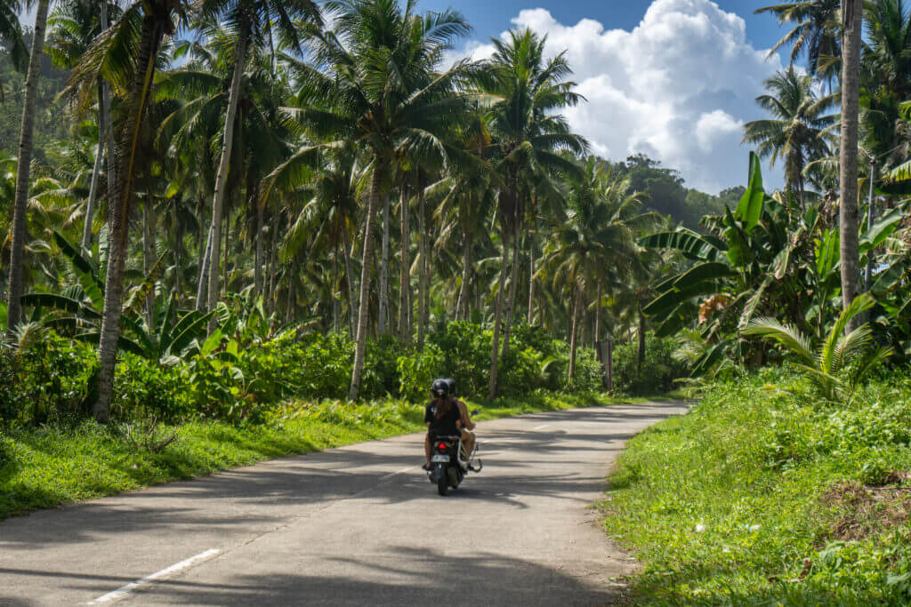 tour de l'île siargao