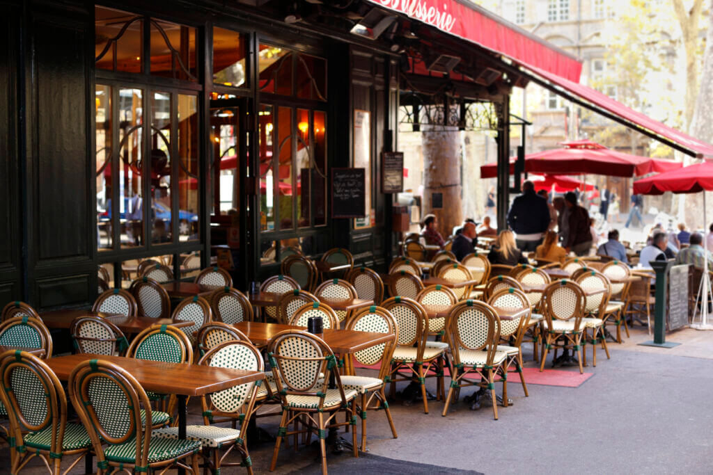 Terrasse d'un café à paris
